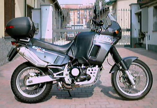 Download Cagiva 900-Ie-Gt repair manual